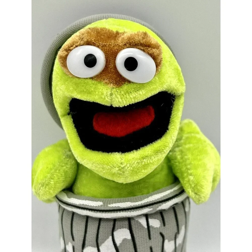 Sesame Street‎ Muppet Oscar The Grouch Plush In Garbage Can 7 inch Nanco